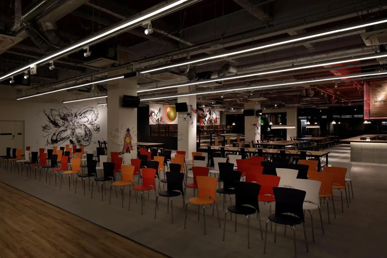 Hostel Yolo Hotel Museum Ōsaka Japan